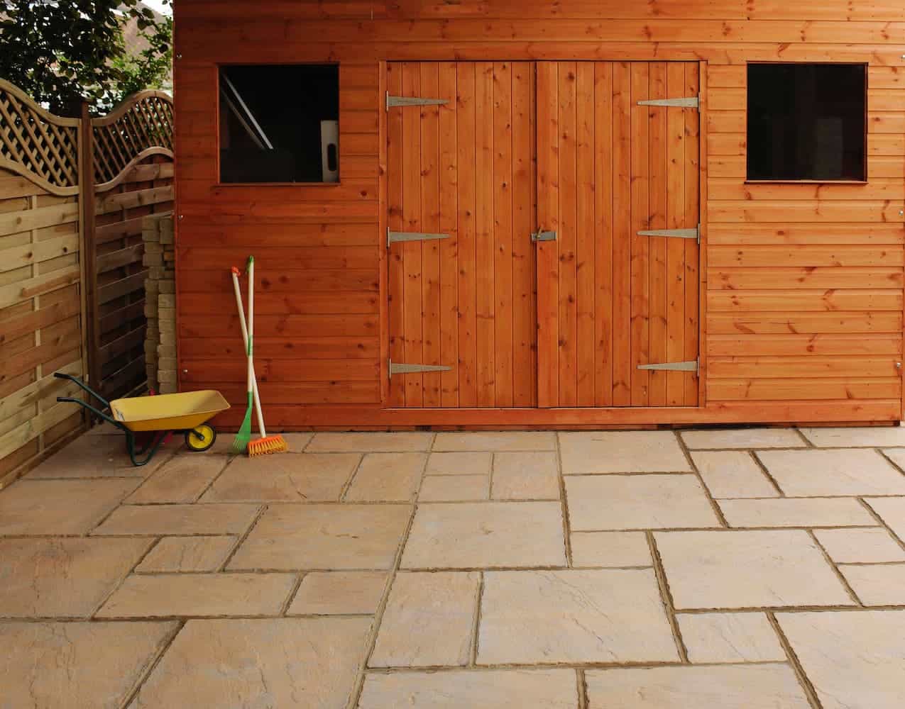 Ashwell Patio Kit Honey Brown 2.7 X 2.7m 7.29m2 - Image 2
