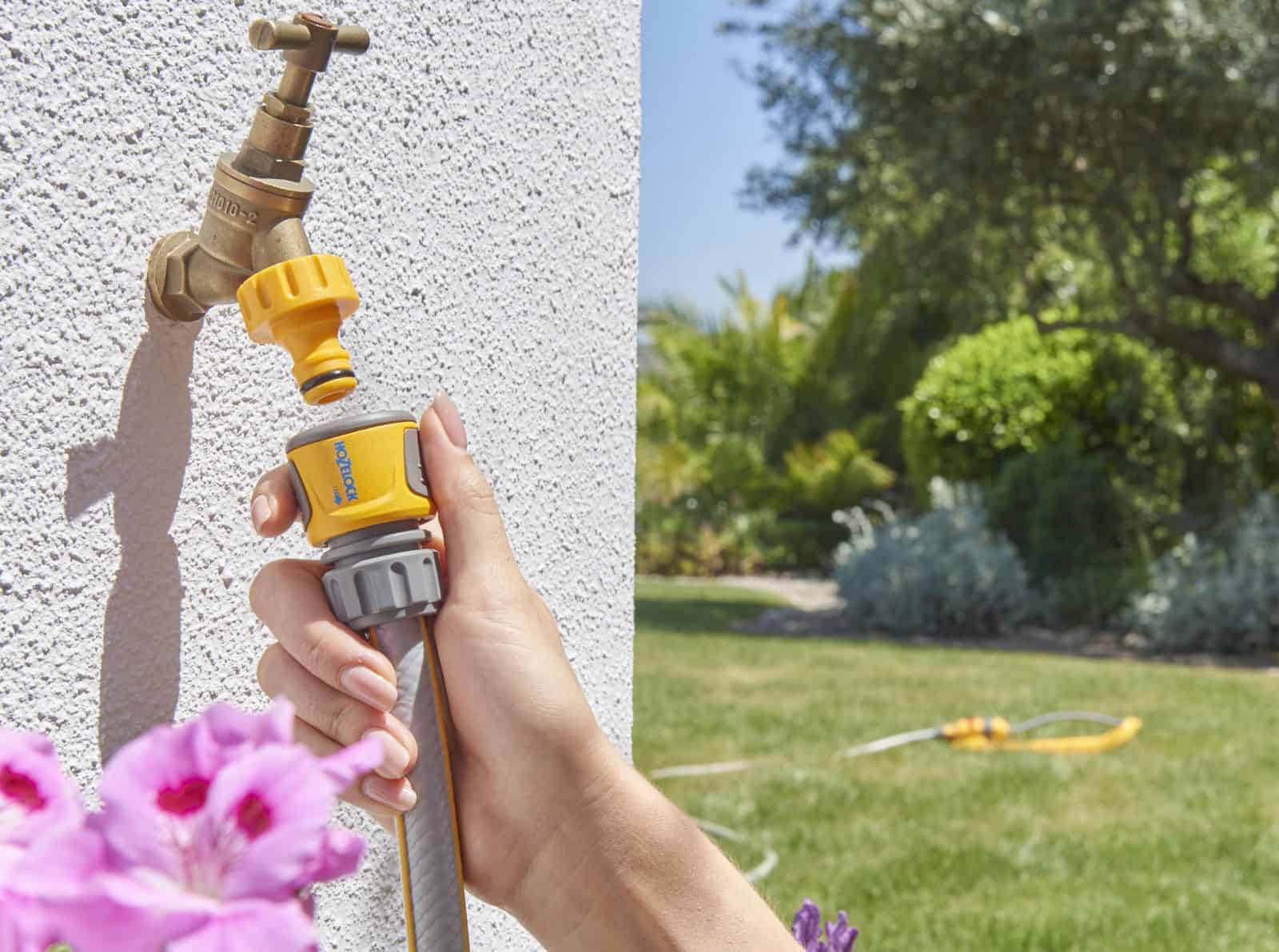 Hozelock Soft Touch Hose End Connector 1/2" - Image 2